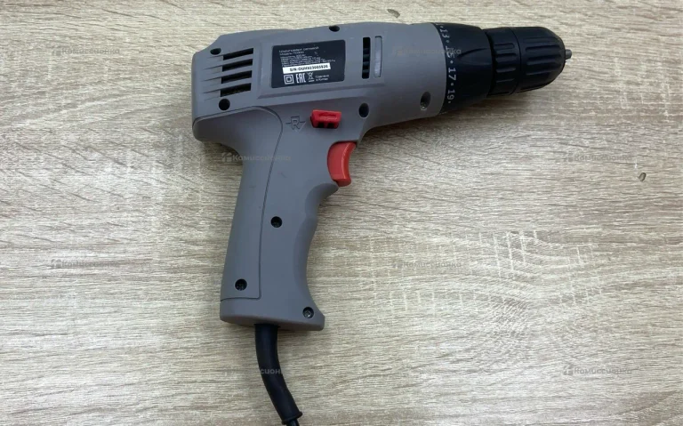 Дрель-шуруповёрт FinePower TD300