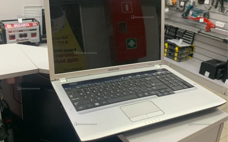 Ноутбук Samsung