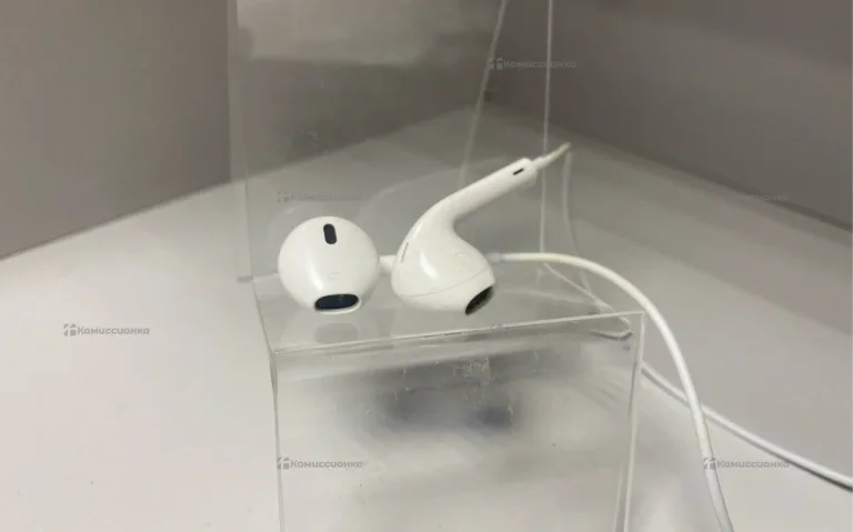 Наушники  AirPods