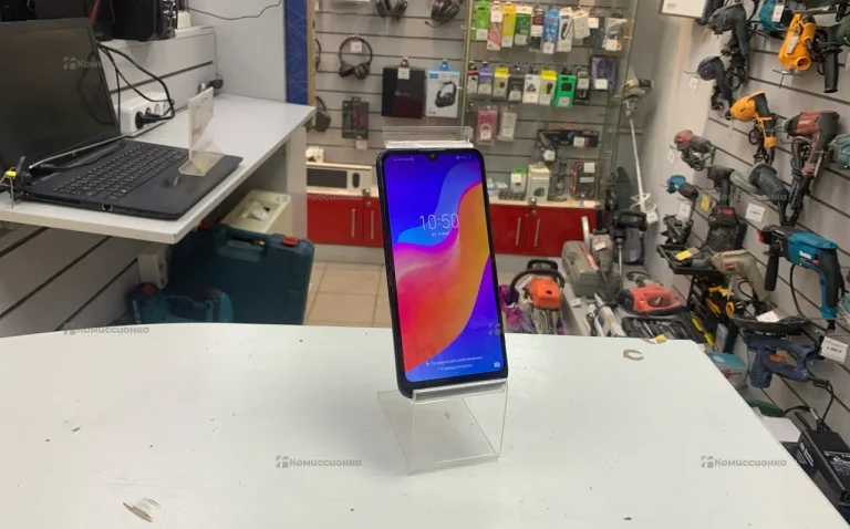 Honor 8A 2/32 ГБ