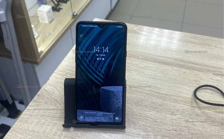 Samsung Galaxy A20s 3/32 ГБ