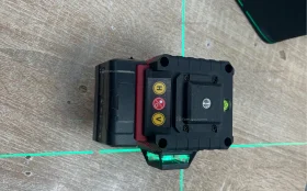 Купить Лазерный уровень Elitech ПЛ 12Л-ЗЕЛ б/у , в Москва и область Цена:1900рублей