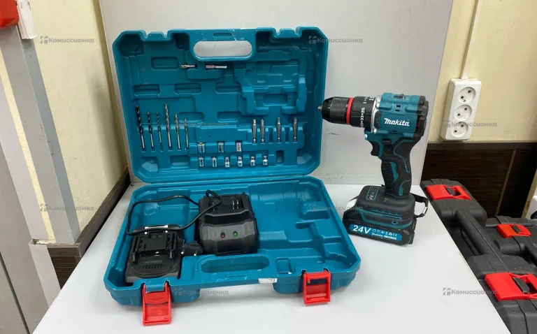 Дрель шуруповерт Makita 24V