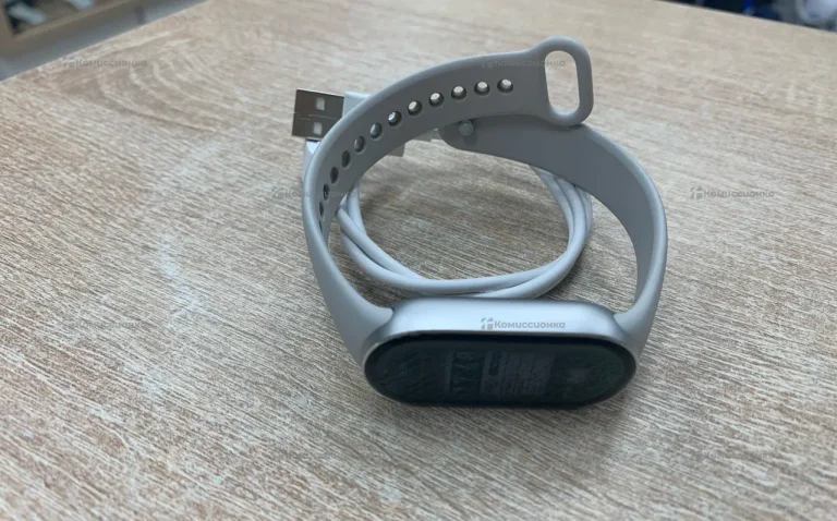 Часы Xiaomi band 10