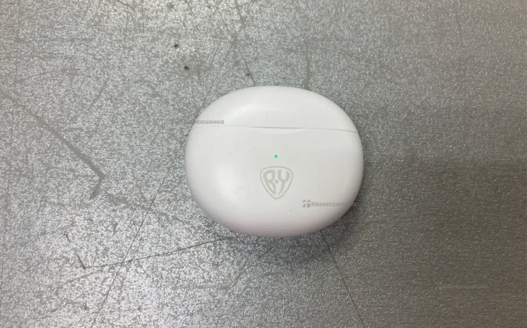 Наушники  BY