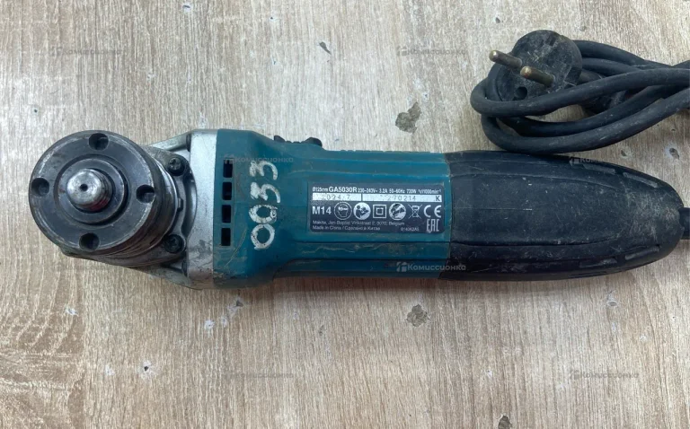 УШМ Makita 125mm GA5030R