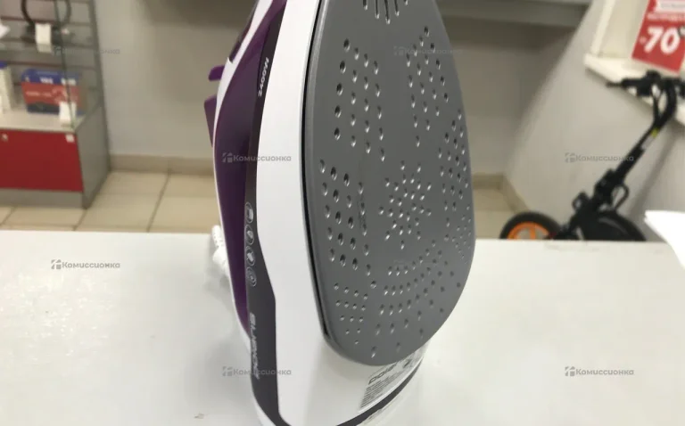 Утюг Polaris 2400w