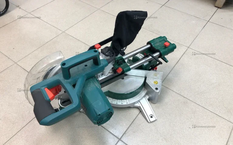 Торцовочная пила Hammerflex STL1800/255P