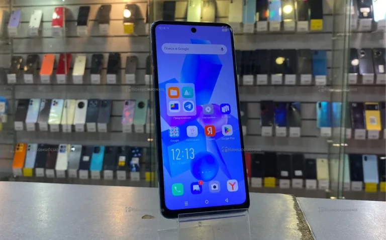 Infinix HOT 40 Pro 8/256 ГБ