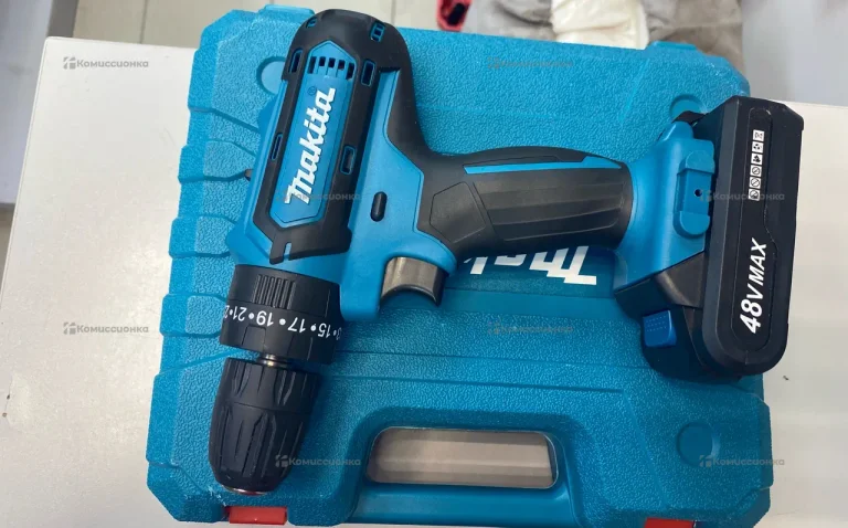 Makita Дрель-шуруповерт 48V