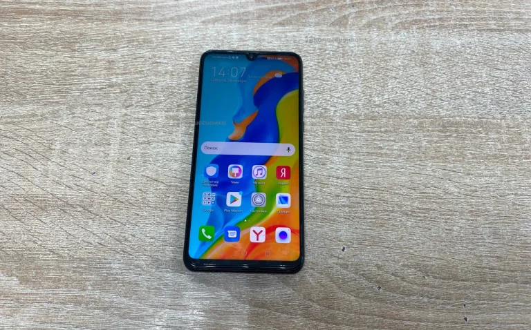 Huawei P30 lite 4/128 ГБ