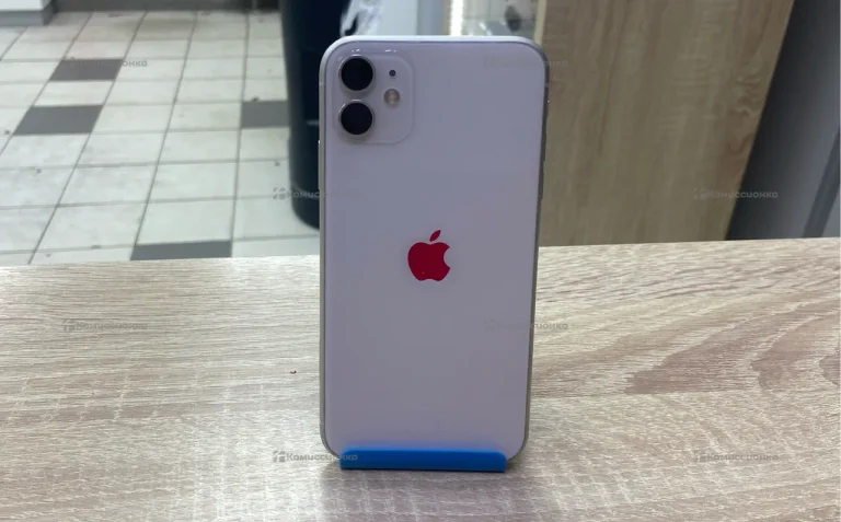 Apple iPhone 11 4/64 ГБ