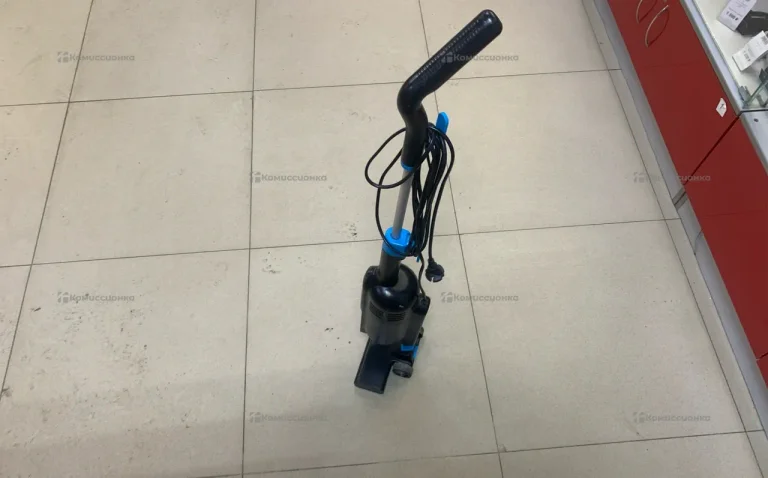 Пылесос Candy CVC-600B-C