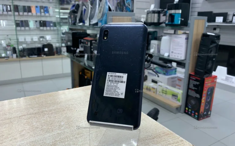 Samsung Galaxy A10 2/32 ГБ