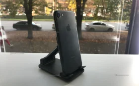 Apple iPhone 7 2/32 ГБ