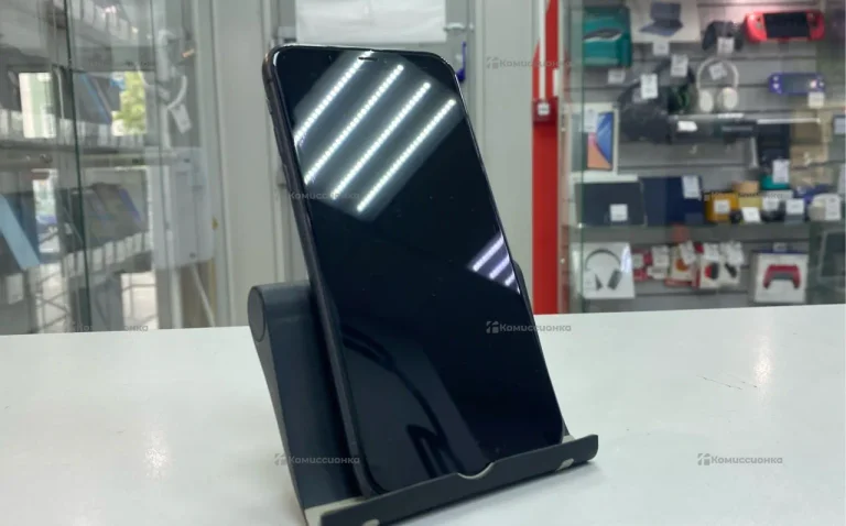 Apple iPhone 11 64ГБ