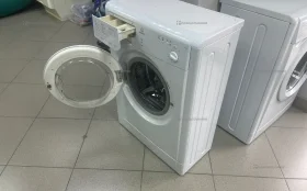 Стиральная машина  indesit wiun81