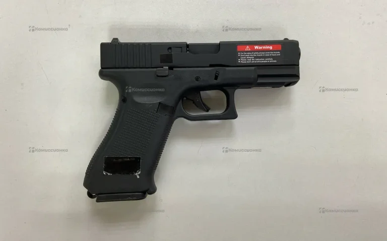 Пистолет страйкбольный East Crane Glock 19X