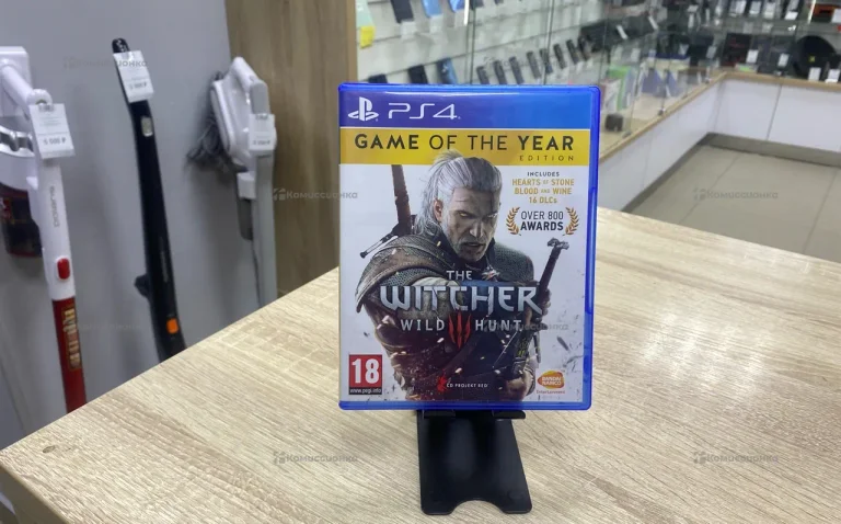 PS4 диск.  The Witcher wild hunt