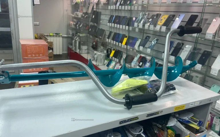 Инструмент - ледоруб