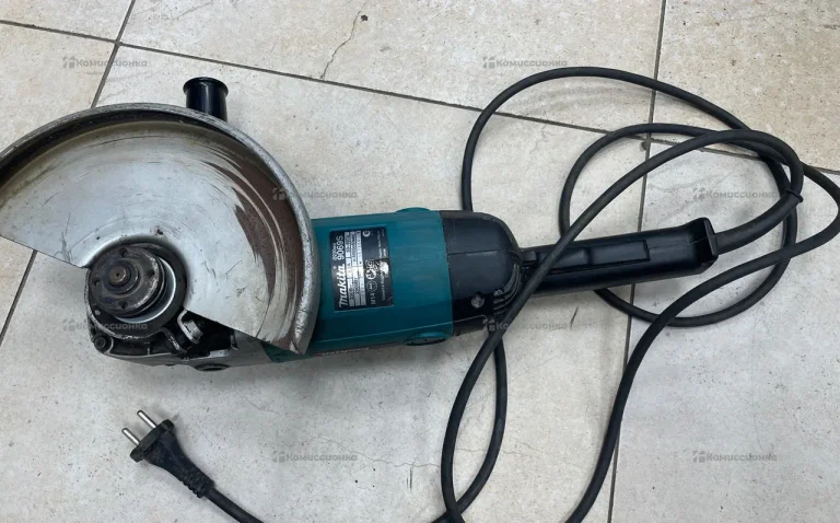 УШМ Makita 9069S