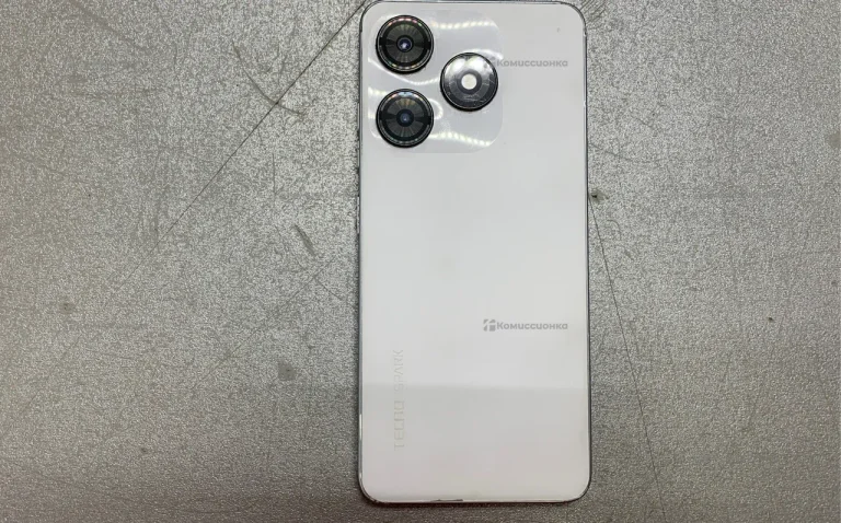Tecno Spark 10 8/128 ГБ
