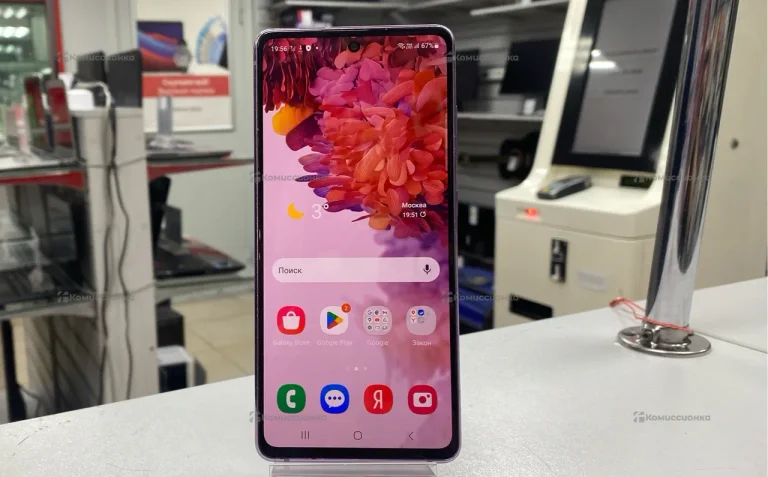 Samsung Galaxy S20 FE 8/128 ГБ