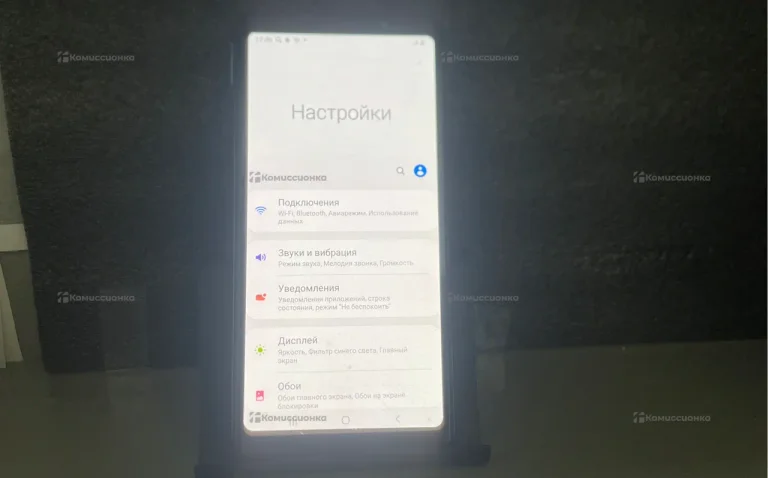 Samsung galaxy A7 4/64