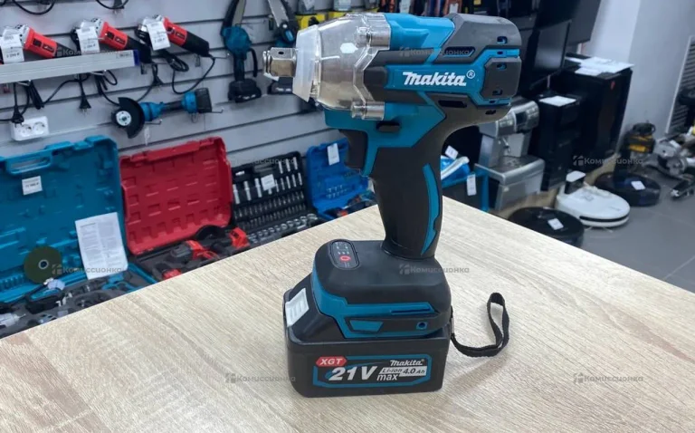 Аккумуляторный Гайковерт Makita (rep)