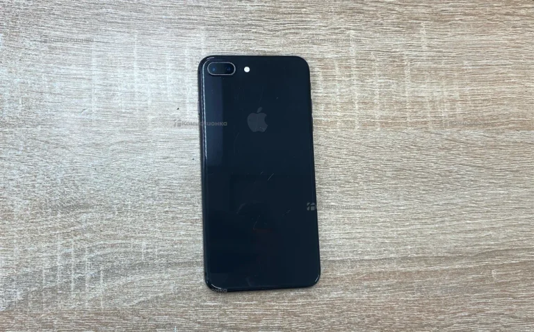 Apple iPhone 8 Plus 64Gb