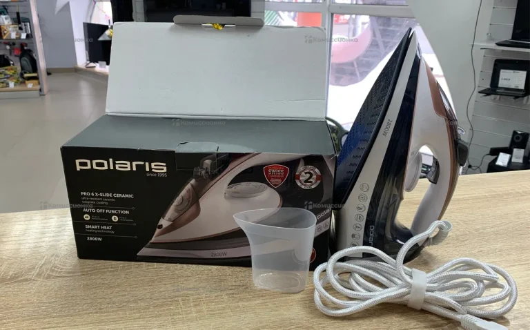 Утюг Polaris pir2883ak