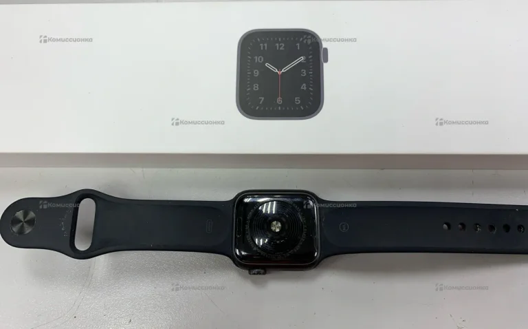 Часы  Apple Watch SE 40mm