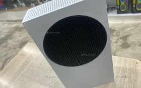 Купить Приставка Microsoft Xbox Series S 512gb Microsoft б/у , в Москва и область Цена:14500рублей