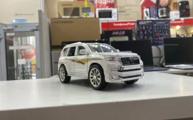 Машинка Toyota