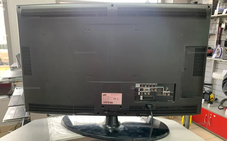 Телевизор Samsung LE32A330J1