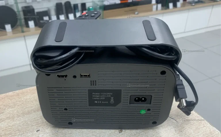 Проектор V10