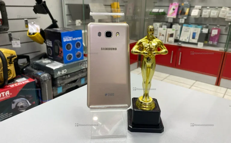 Samsung Galaxy J5 1.5/16 ГБ