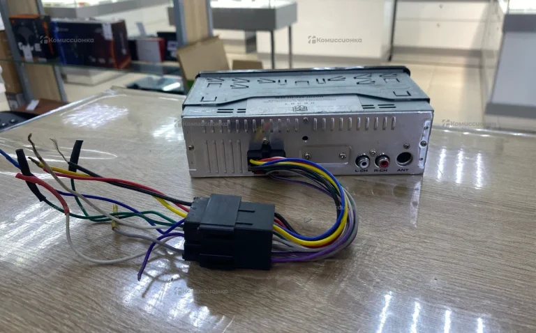 Автомагнитола УРАЛ (URAL) МОЛОТ АРС-МТ 223К (USB,