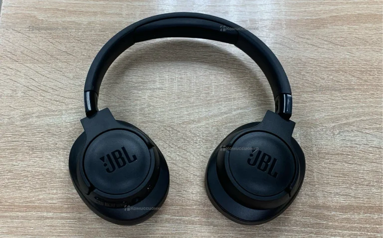 Наушники JBL TUNE 720bt