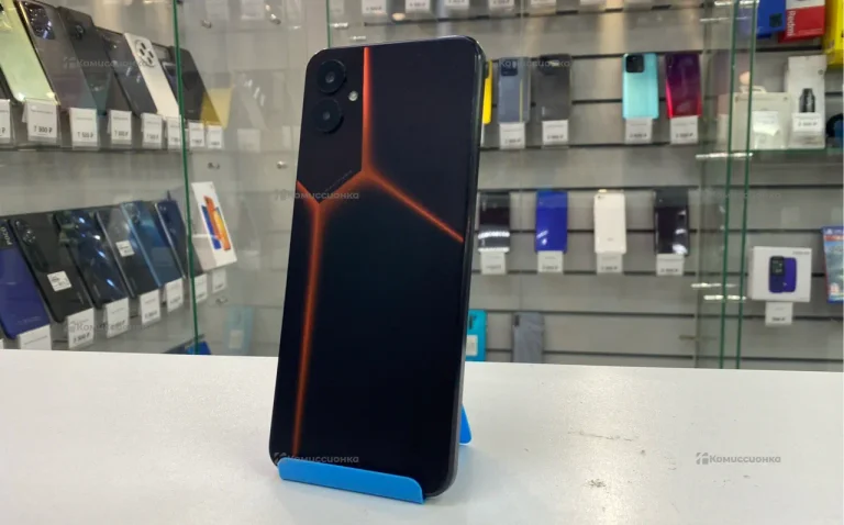 Tecno Pova 4 8/128 ГБ