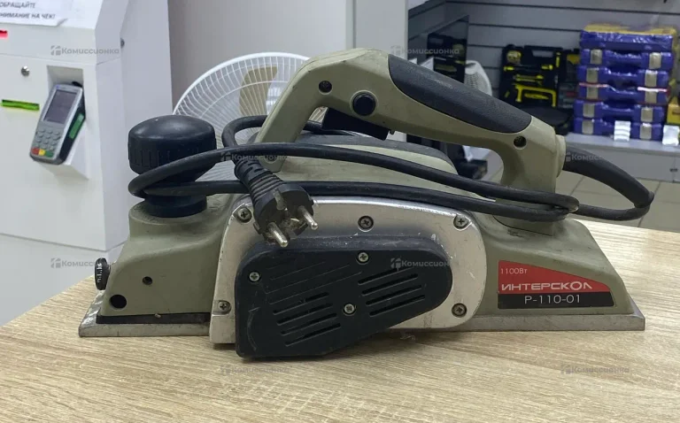 Рубанок интерскол P-110-01