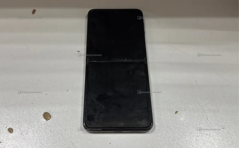 Samsung Galaxy Z Flip3 5G 8/128 ГБ