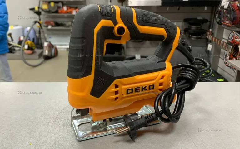 Лобзик DEKO DKJS750