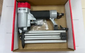 Пневматический нейлер-степлер с регулировкой глуби