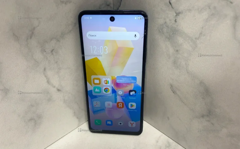 Infinix Hot 40 8/256 ГБ