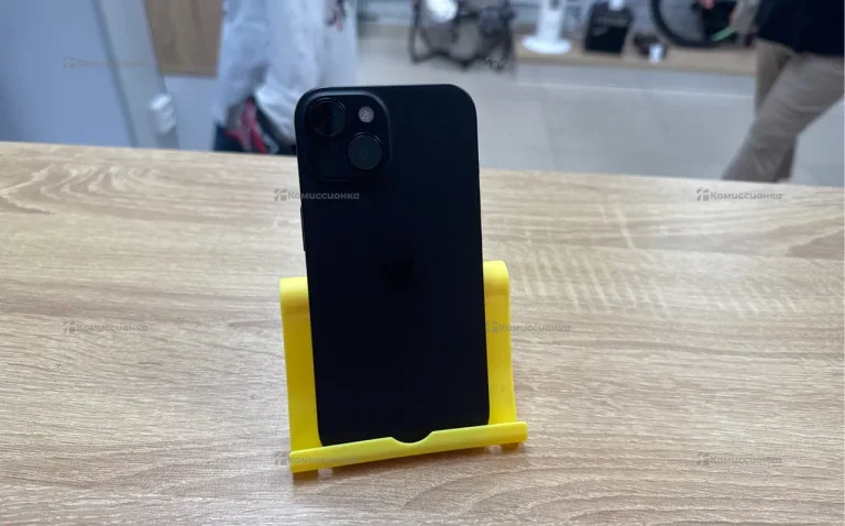 Apple iPhone 15 128Gb