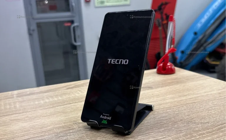 Tecno Pova 6 8/128 ГБ