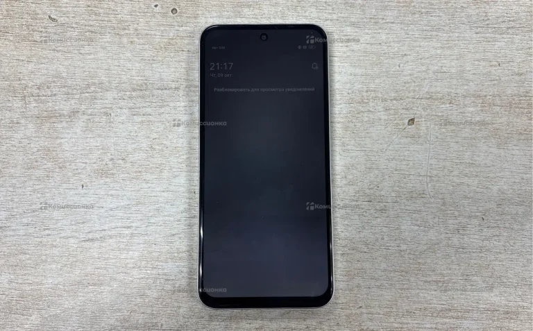 Tecno Spark 30C 4/128 ГБ