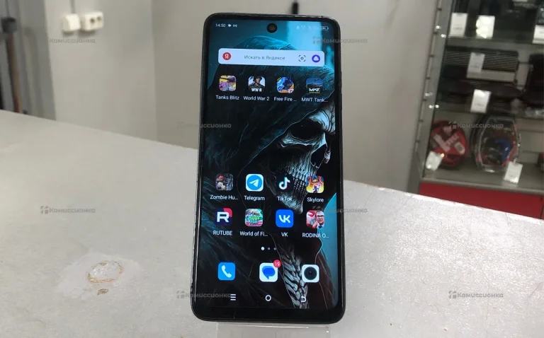 Tecno Spark Go 2024 3/64 Гб