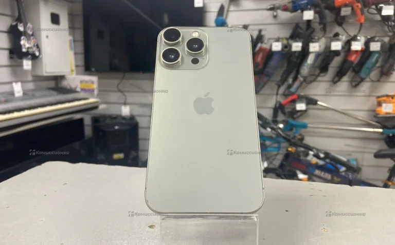Apple iPhone XR 3/256 ГБ